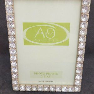 3.5" X 5" Bejeweled Rhinestone Photo Frame Picture